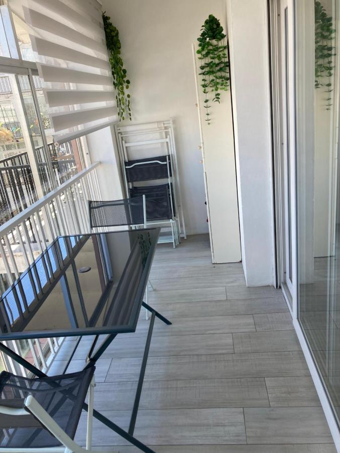 Superbe Appartement , Tout Confort, 40 M2 + 10 M2 Terrasse 艾姆布里亚布拉瓦 外观 照片